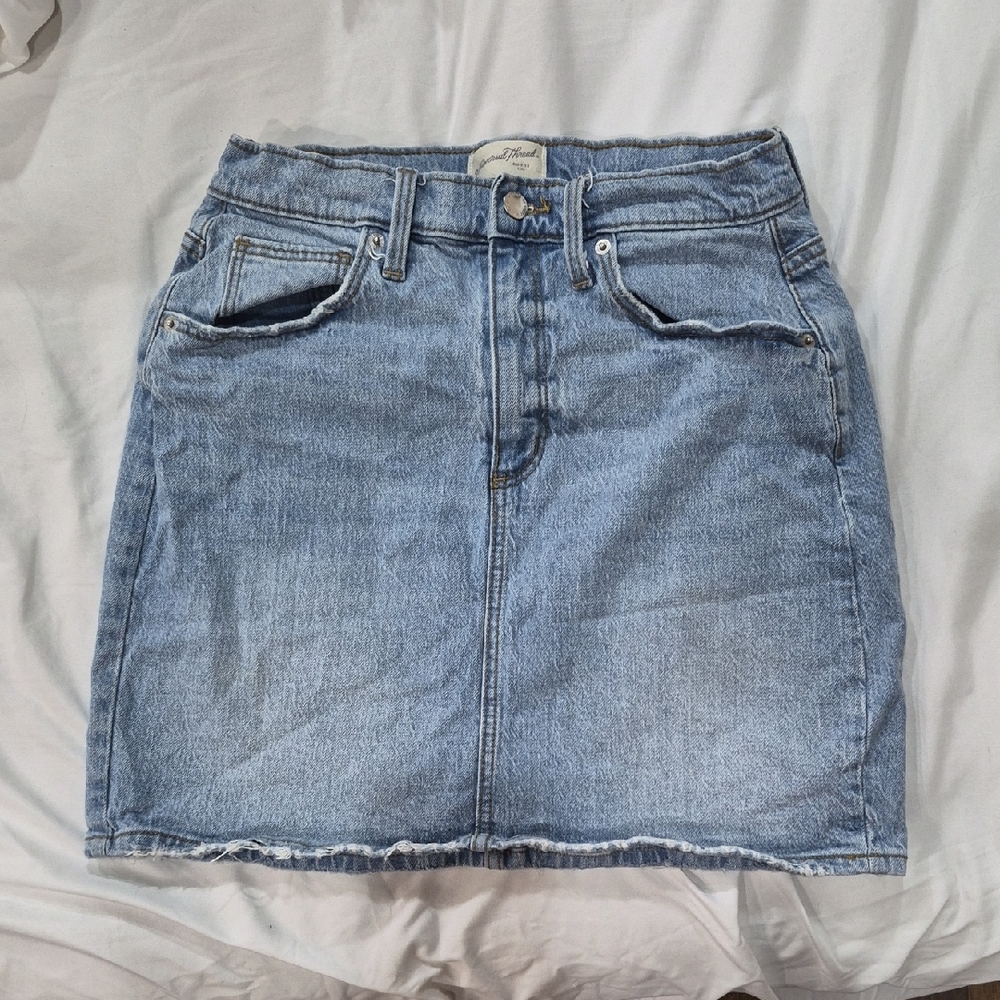 Universal Thread Women's Denim Mini Skirt Size 6 Cottagecore Coastal Cowgirl